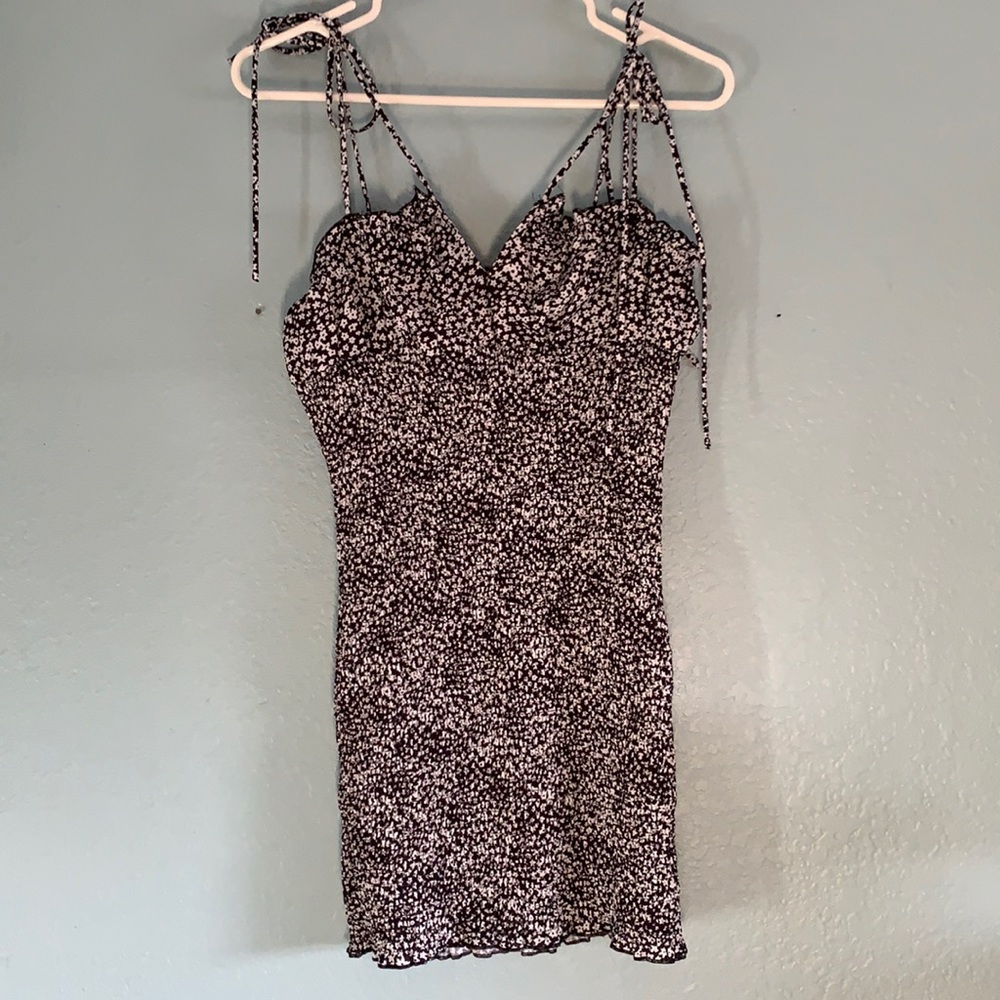 Black & white floral dress